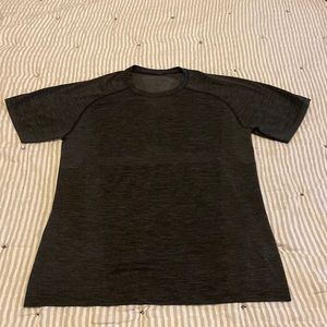 Lululemon Metal Vent Tech Short Sleeve